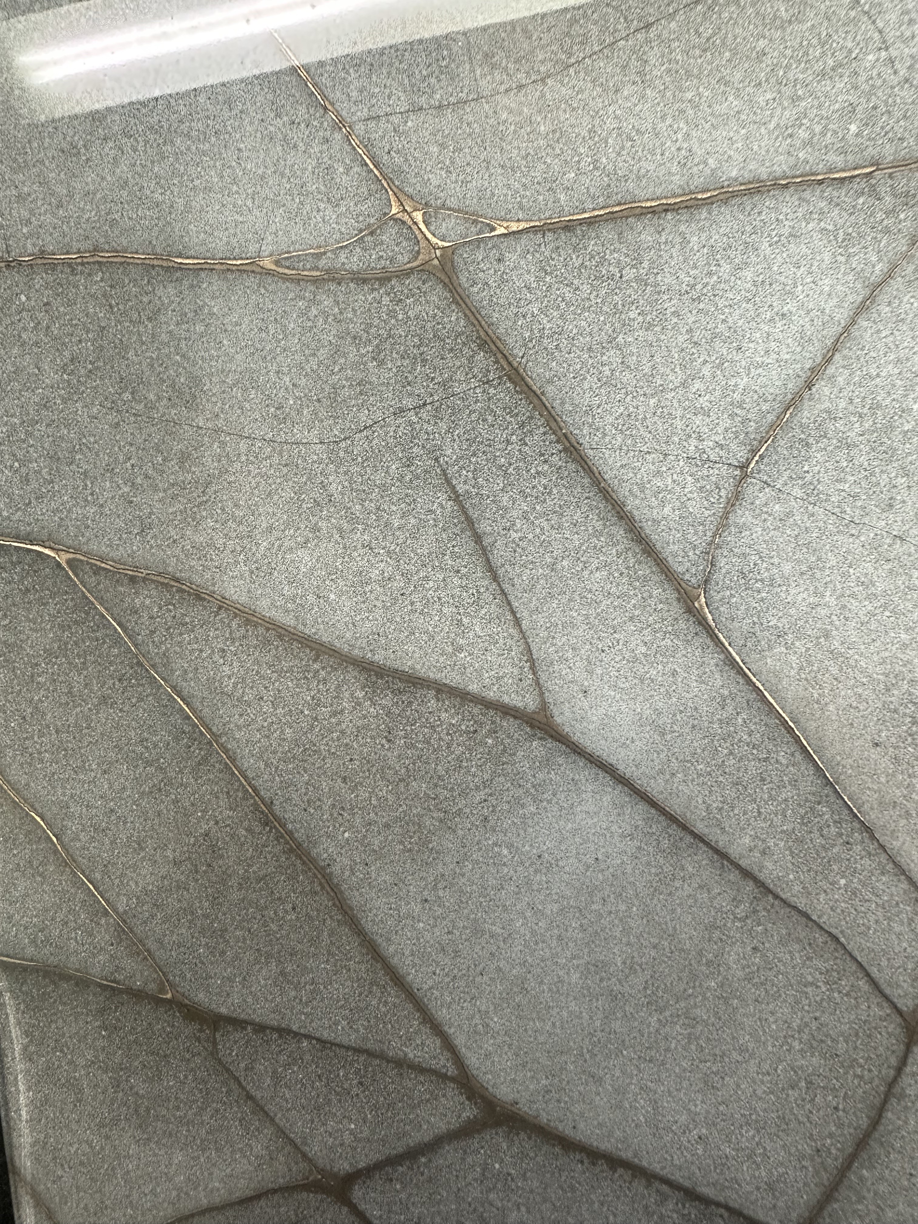 Aféith in Frosted Bronze 