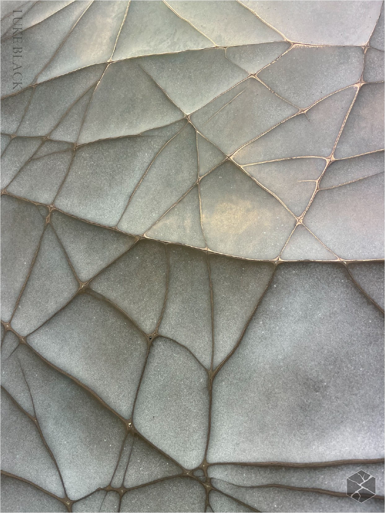 Aféith in Frosted Bronze 